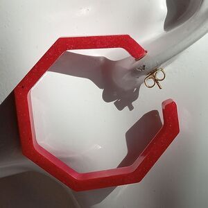 CLEARANCE Pink geometric resin hoop earrings